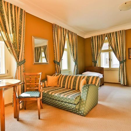 U Schnellu Hotel ปราก ภายนอก รูปภาพ