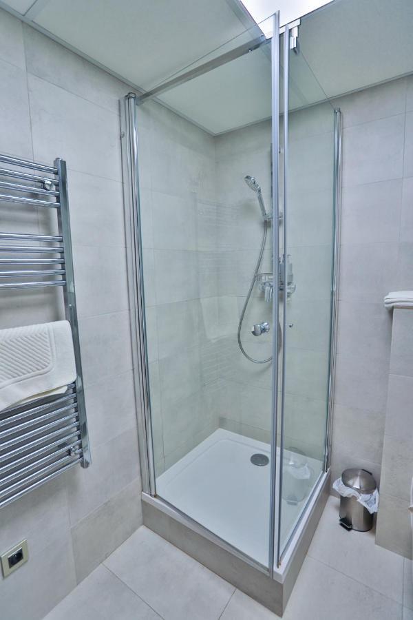 U Schnellu Hotel ปราก ภายนอก รูปภาพ