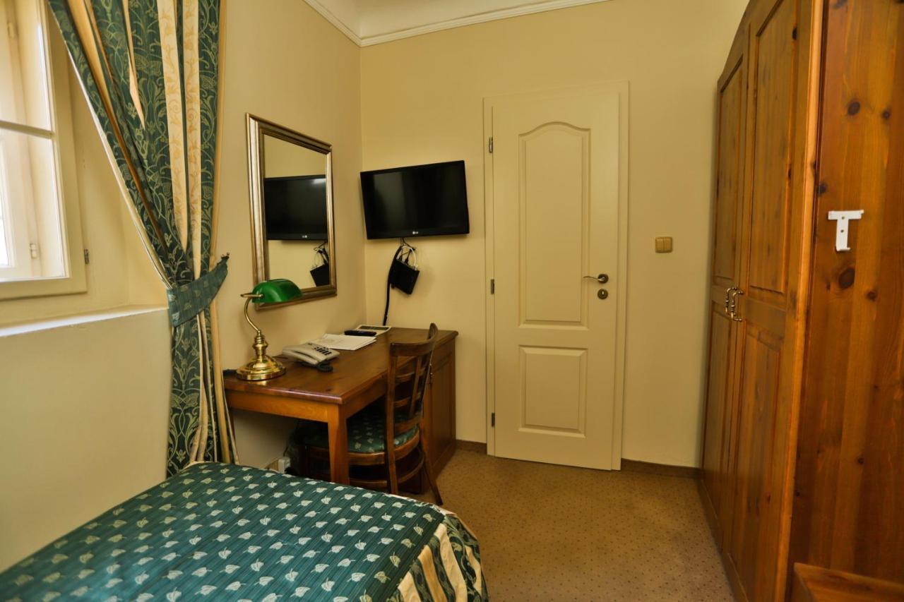 U Schnellu Hotel ปราก ภายนอก รูปภาพ